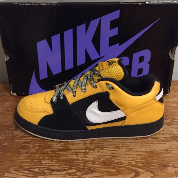 🔥🛹 Nike Sb Zoom Team Edition RARE ‘NY Taxi’ 🛹🔥 - Picture 3 of 11